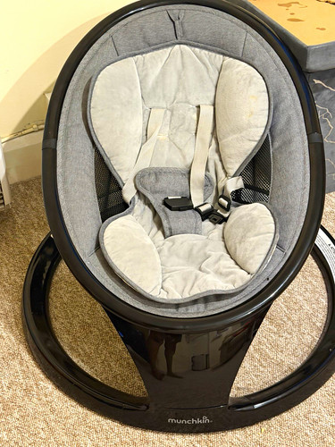 Munchkin baby bouncer seat - baby,